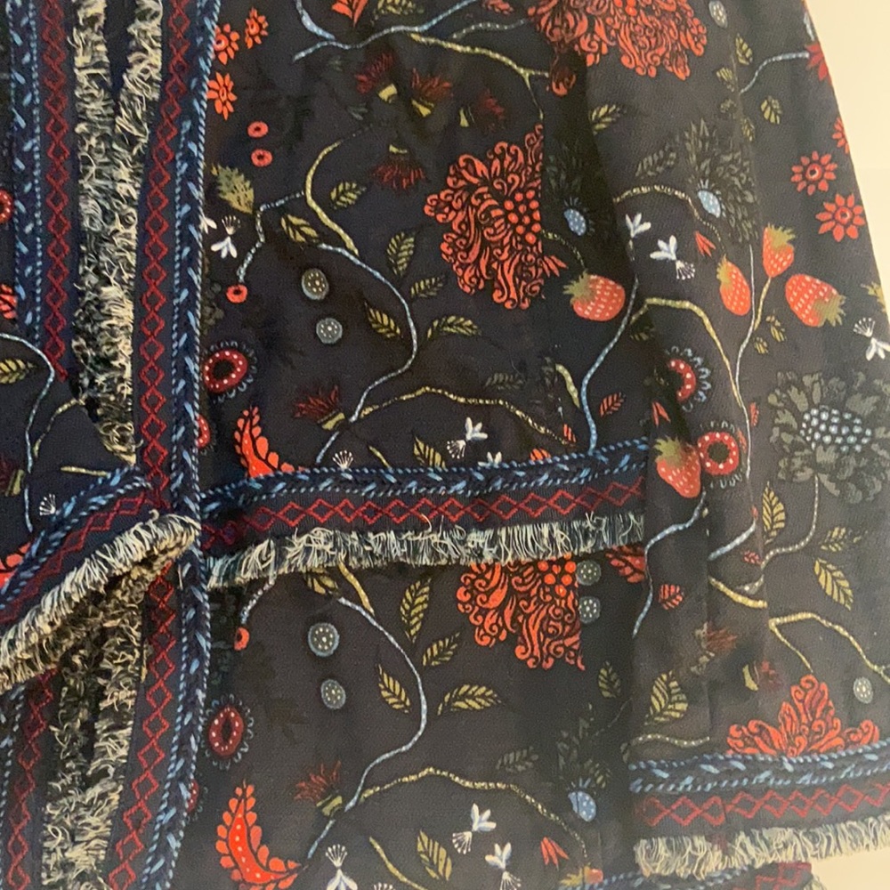Loft Floral Jacket - Picture 3 of 7